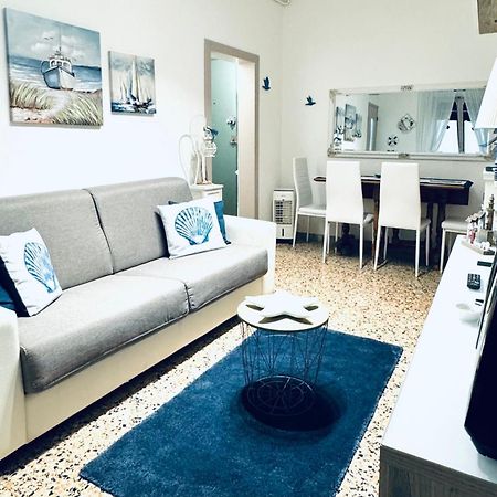 Apartament Casa Giro Carrara Zewnętrze zdjęcie